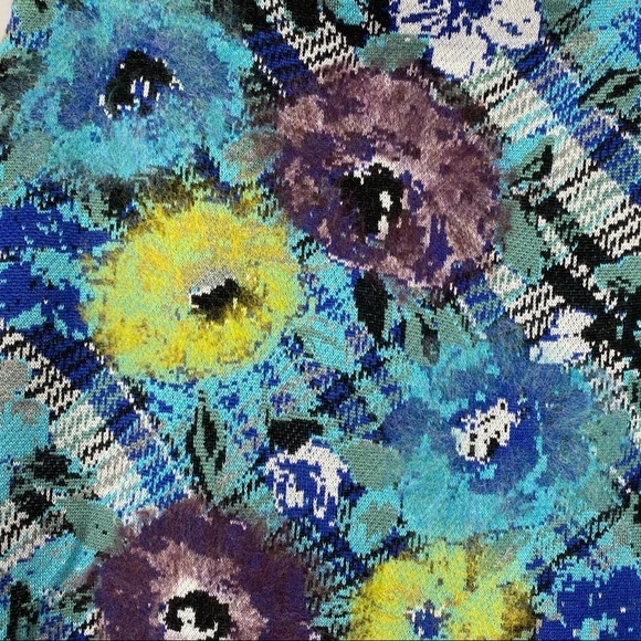 Rowan Pencil Skirt by Troubadour - Picture 3 of 10